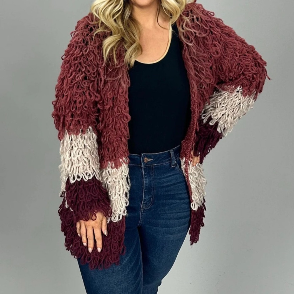 Mauve cream colored boho sweater Hayden Los Angeles shag style size Small/Medium